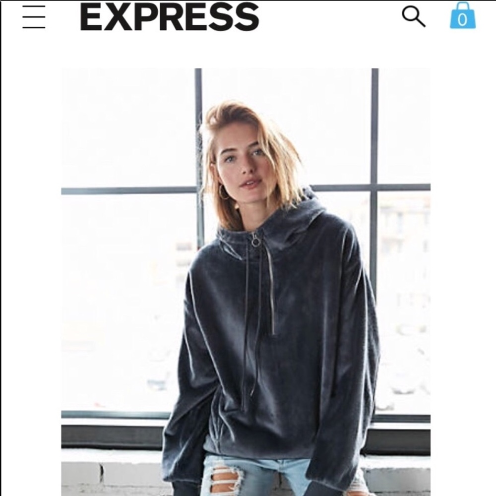 HUNT: oneeleven oversized cozy hooded seweatshirt